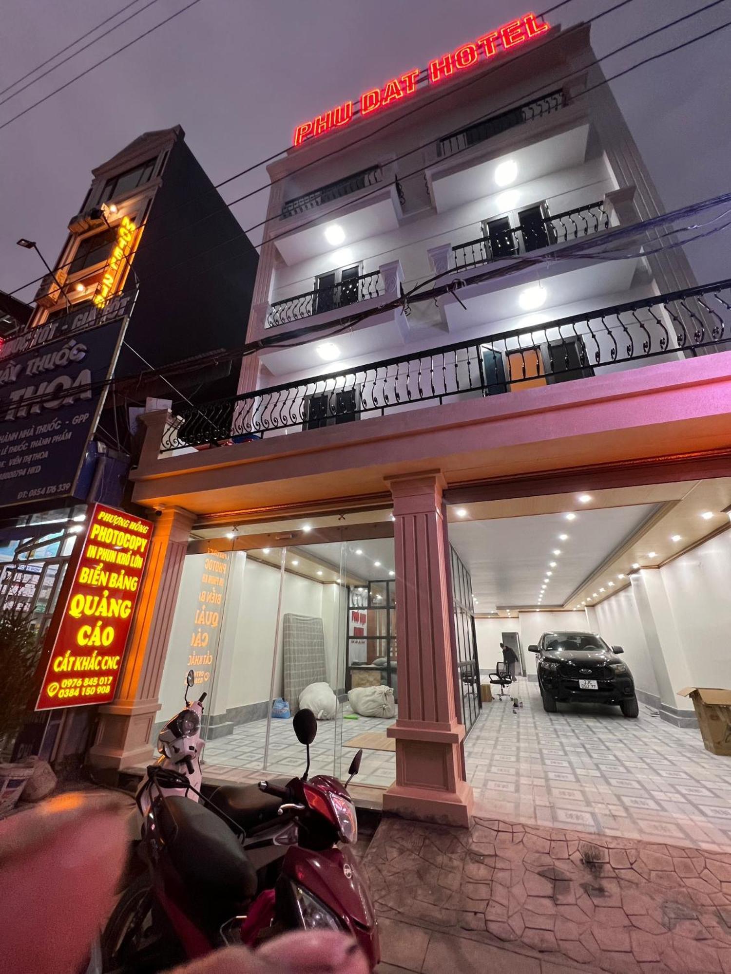 Phu Dat Hotel Dong Van  Zewnętrze zdjęcie